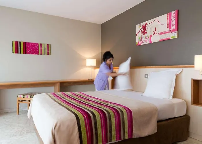 Og Antibes Les Strelitzias Juan-les-Pins